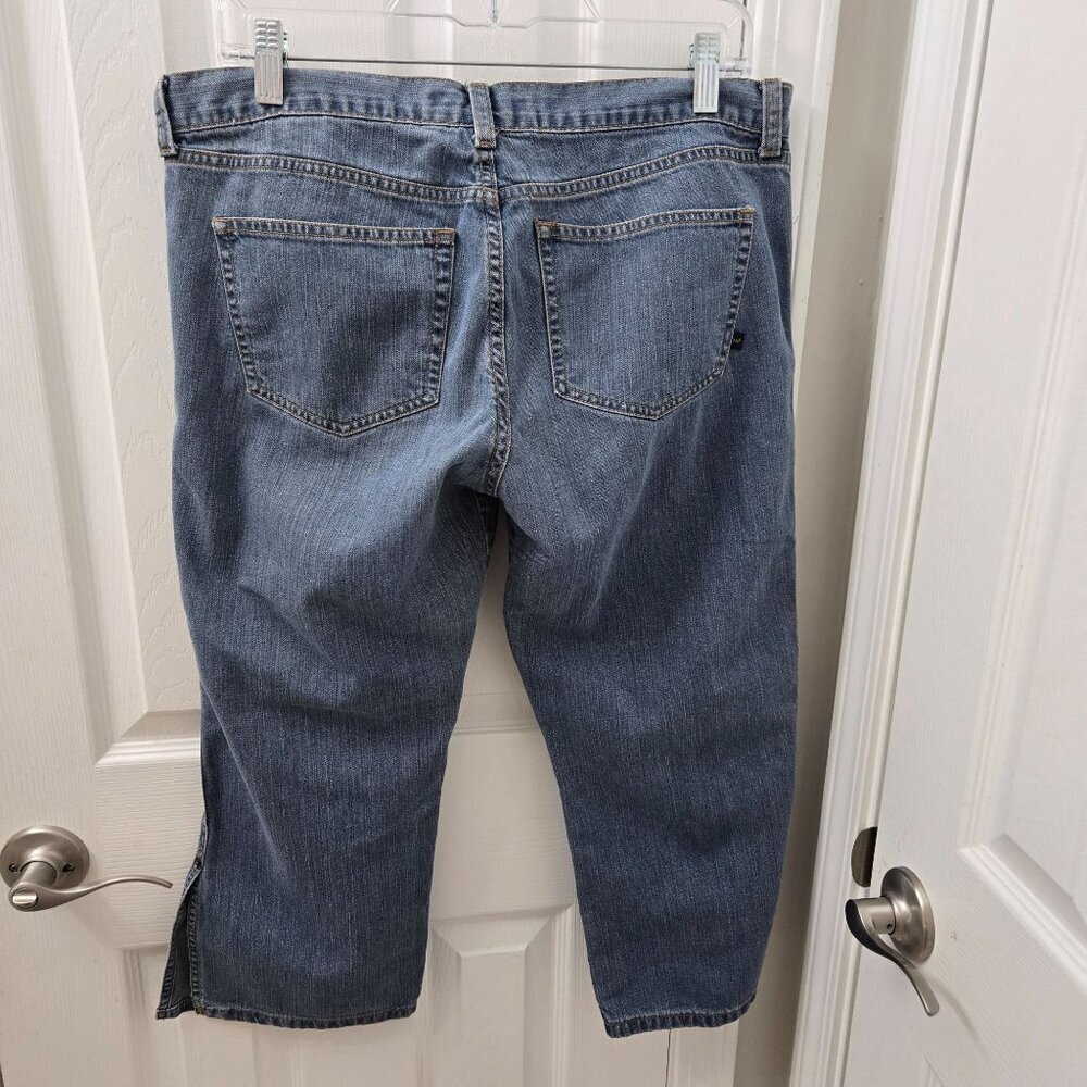 Abercrombie & Fitch Denim capris Size 10 Mid-Rise Straight Leg Light Wash Y2K - Picture 2 of 7